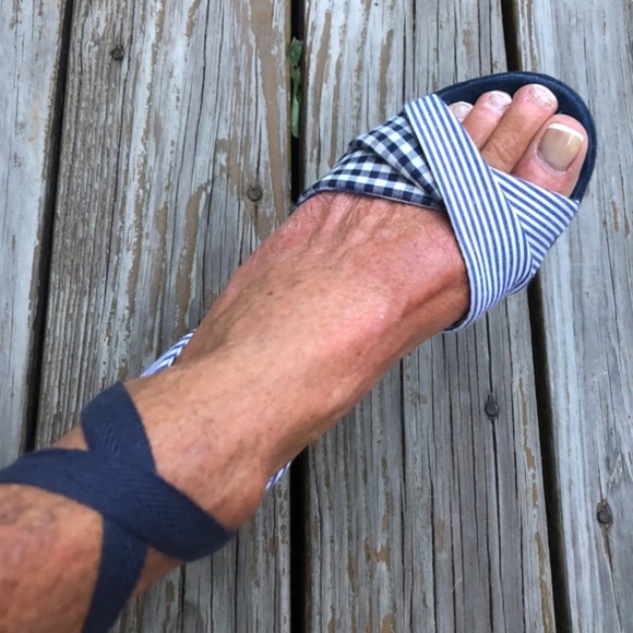 Blue & white espadrilles. - Picture 3 of 5